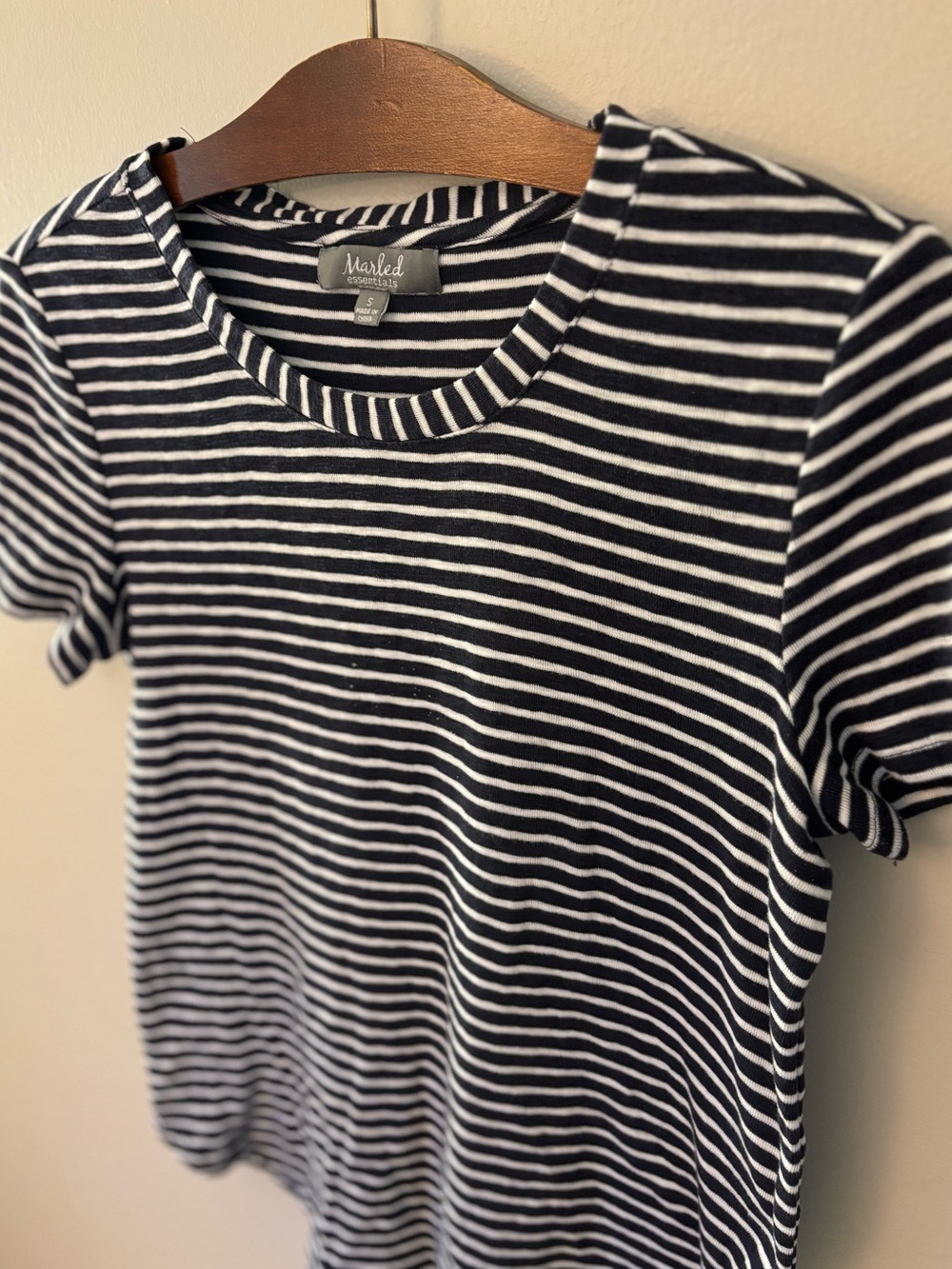 Marled Essentials Striped Short Sleeve T Shirt Womens Small Navy White Crewneck
